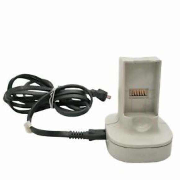 XBox 360 Quick Charge Station - Picture 1 of 1